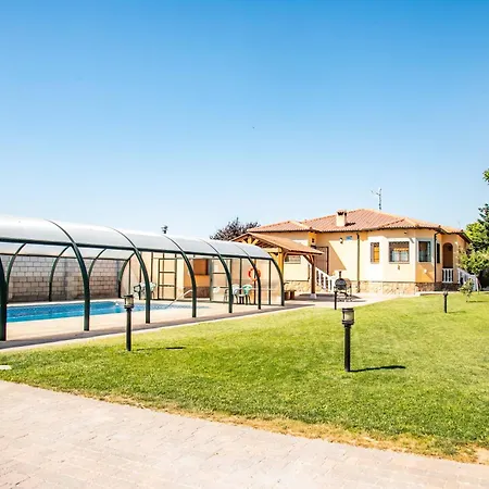 La Serradilla Holiday home